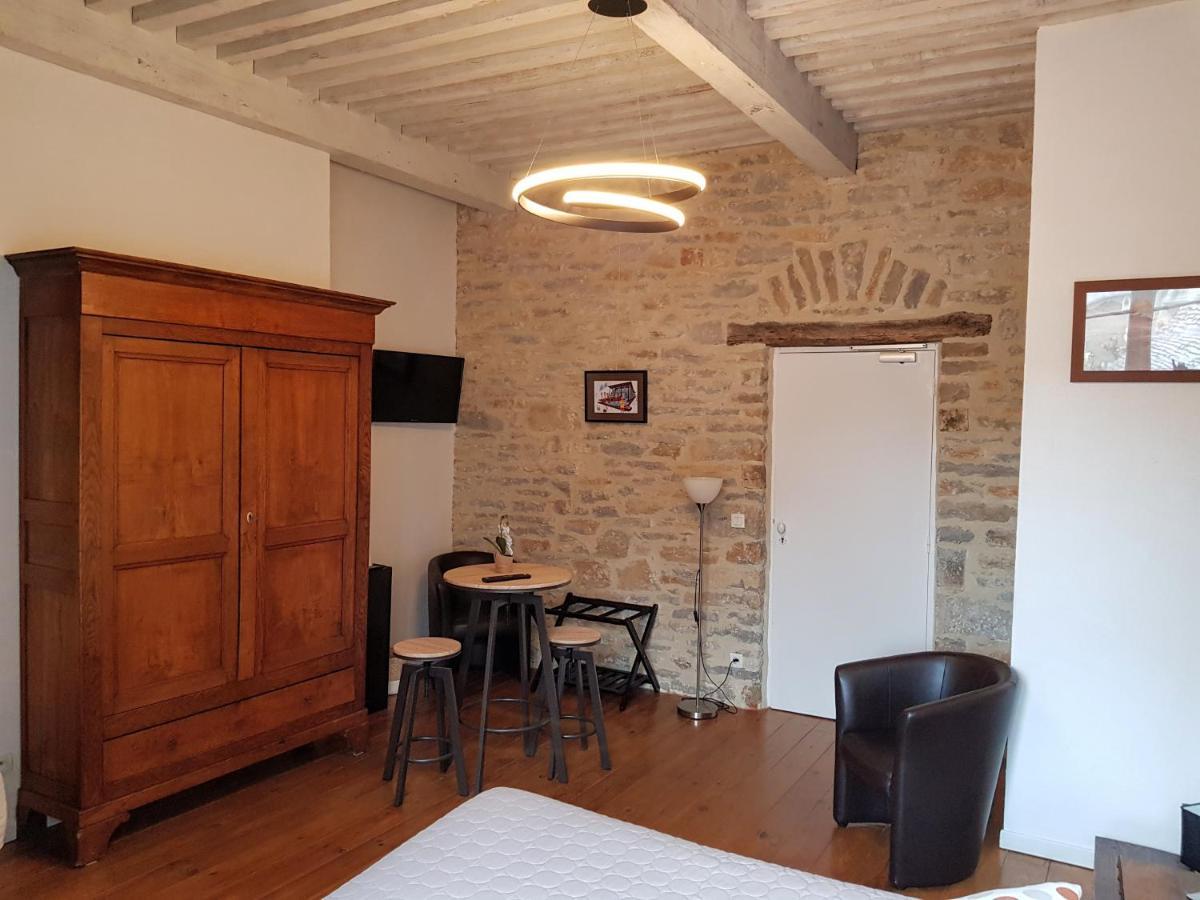 Maison D'Eusebia Château-Chalon Exteriör bild